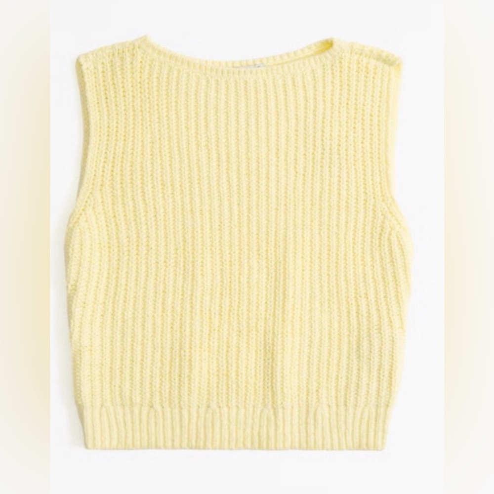 Abercrombie Sleeveless Knit Sweater Vest - Butter Yellow XL
